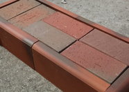 Клинкерный бортовой бордюрный камень ZG Clinker