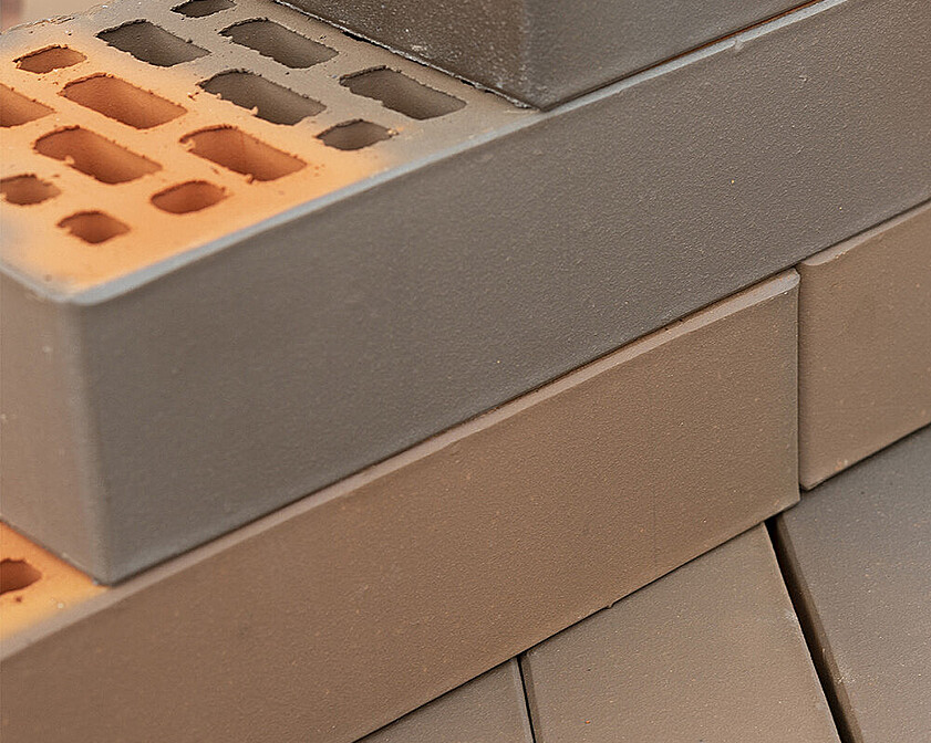 Керамический кирпич BRAER LIMITED